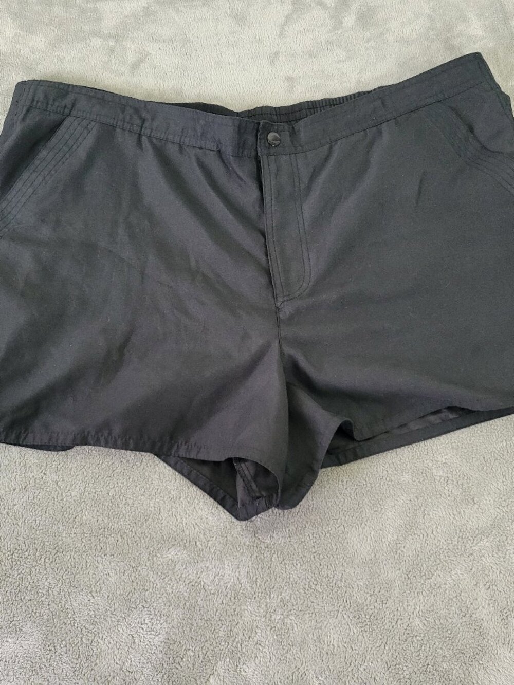 Croft & Barrow Women's Black Shorts Size 18 Lined Elastic Waist Casual BLA102E